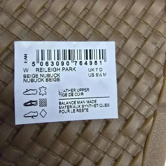 CLARK'S Women's Reileigh Park Flat Thong Sandal Resort Summer Beige Leather 9.5
