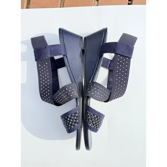Coach and Four Navy Blue Strappy Sandals – Women’s Size 6 M