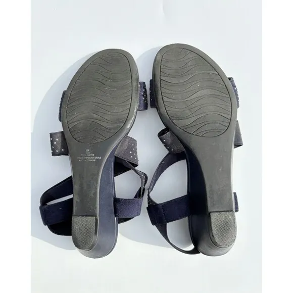 Coach and Four Navy Blue Strappy Sandals – Women’s Size 6 M