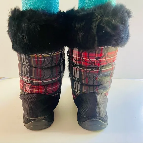 Coach Jennie Black Fur Trimmed Plaid Quilted Snow Boots Size 7