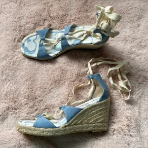 Coach Rosie Wedge Espadrilles Lace Up Wrap Sandals Blue Cream 9 NWOT