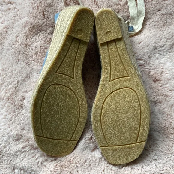 Coach Rosie Wedge Espadrilles Lace Up Wrap Sandals Blue Cream 9 NWOT