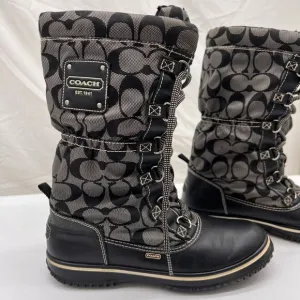 COACH Signature Shaine Snow Boots Size 6B