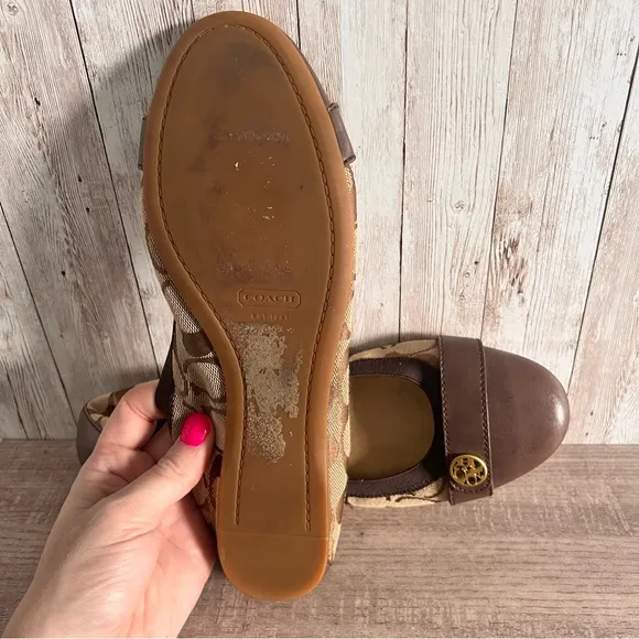 Coach Women’s Monogram Ballet Flats Size 8
