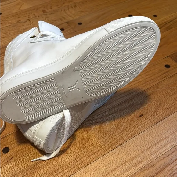 COB Culture of Brave White High-Top Sneakers Sz 39 / 8.5