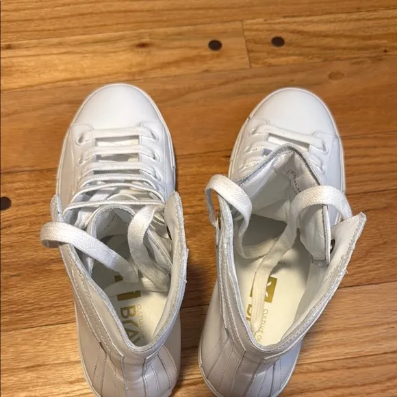 COB Culture of Brave White High-Top Sneakers Sz 39 / 8.5