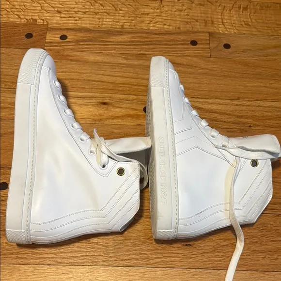COB Culture of Brave White High-Top Sneakers Sz 39 / 8.5