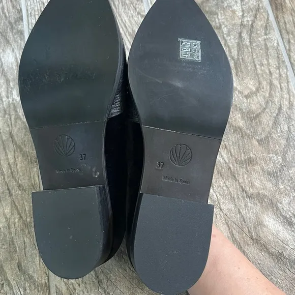 Coclico Albaz Quiet Luxury Leather and Velvet Loafers Size EU 37, US 6.5