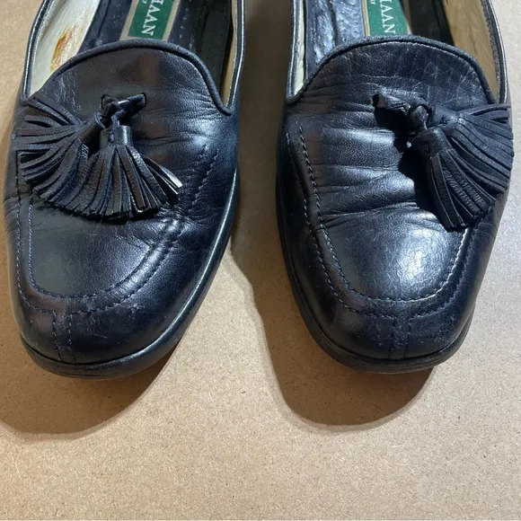 Cole Haan Black Leather Loafers with Tassels 3544