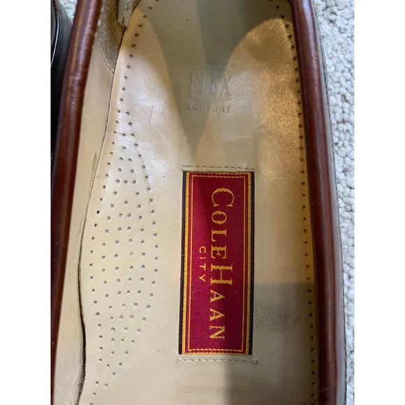 Cole Haan City Men's Leather Tassel Loafers Brown Size 10 Preppy Dark Academia