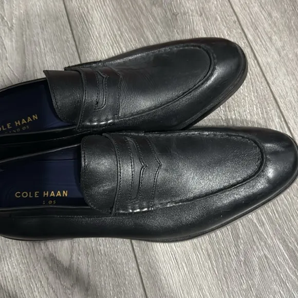 Cole Haan Mens Black Leather Slip On Dress Loafers