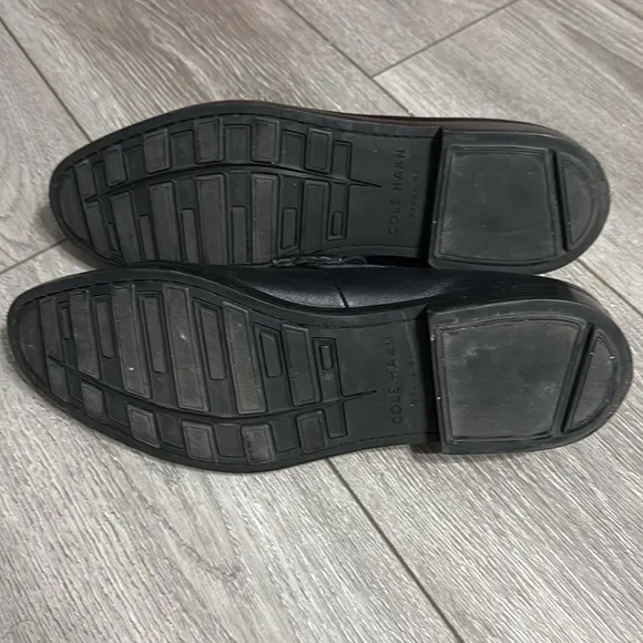 Cole Haan Mens Black Leather Slip On Dress Loafers