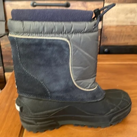 COLUMBIA Bugabarn Jr. Snow Boots Size 5