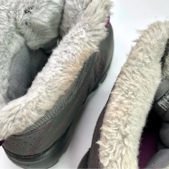 Columbia snow boots grey purple rubber leather nylon faux fur lined size 2
