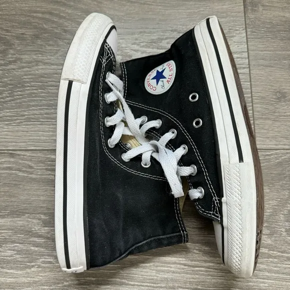 Converse All Star Chuck Taylor High Top Sneakers Size 3 Excellent Condition