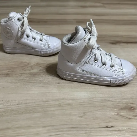 Converse All-Stars All White Leather High Top Sneakers size 6