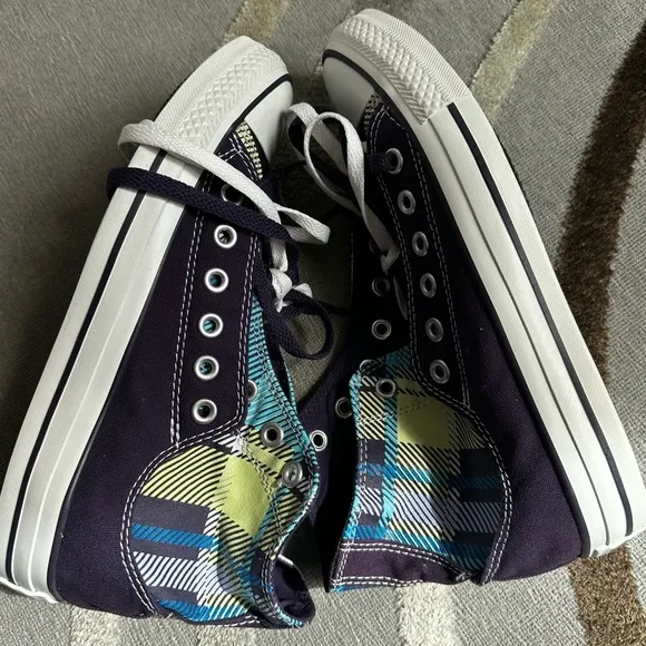 Converse Chuck Taylor All-Star High Top Layer Up Sneakers