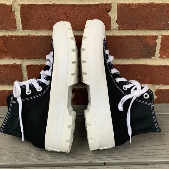 Converse Chuck Taylor All Star Lugged Boot