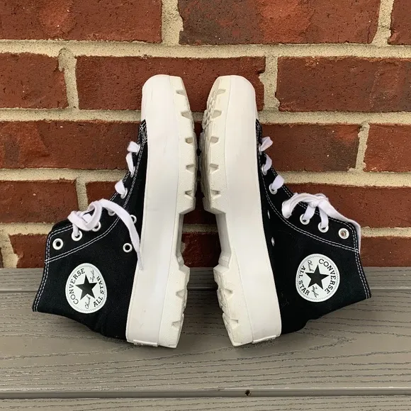 Converse Chuck Taylor All Star Lugged Boot