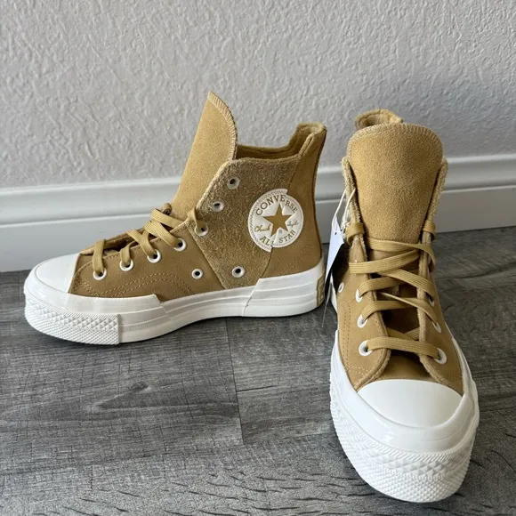 Converse Chuck Taylor AllStar 70 High Top Sneakers