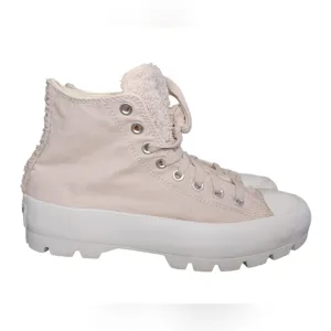 Converse Chuck Taylor Lugged Sherpa High-Top Sneaker Women's Size 9