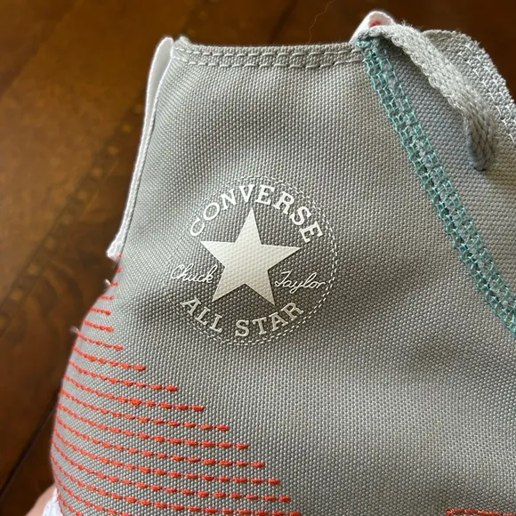 Converse Chuck Taylor stone gray sneakers