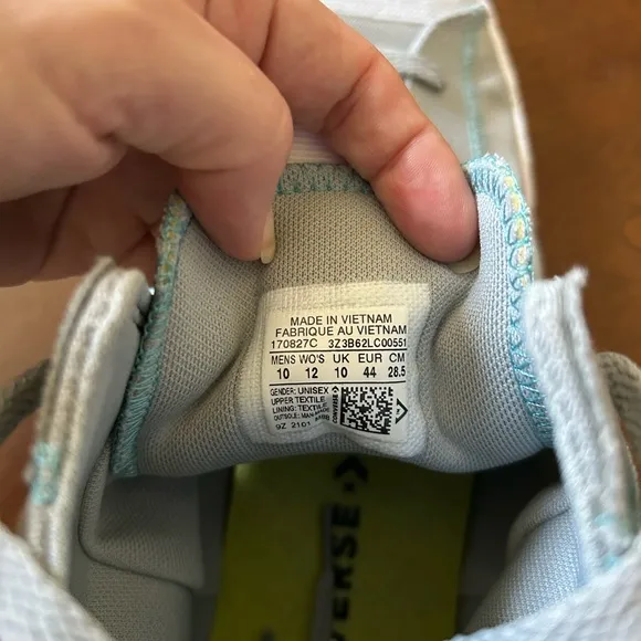 Converse Chuck Taylor stone gray sneakers