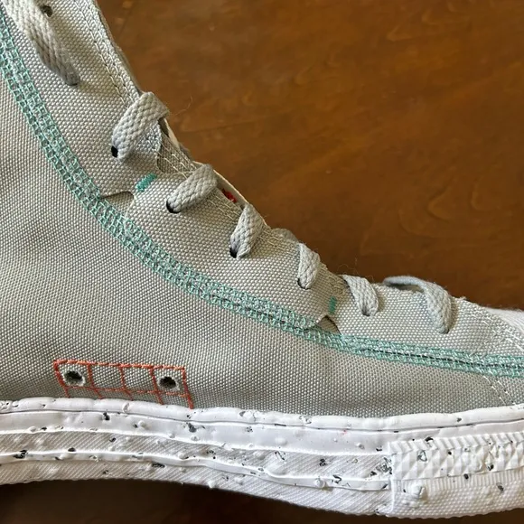 Converse Chuck Taylor stone gray sneakers