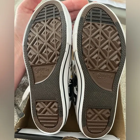 Converse Kids High-Top Sneakers - animal print 🦍 🍌