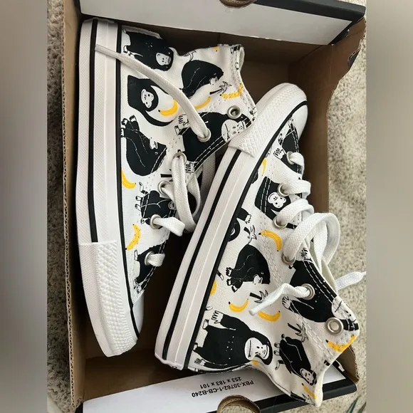 Converse Kids High-Top Sneakers - animal print 🦍 🍌