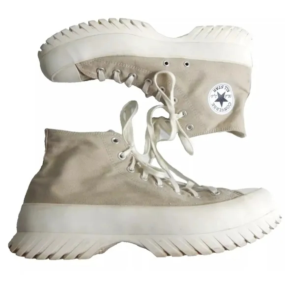 Converse Lugged 2.0 Platform Sneaker