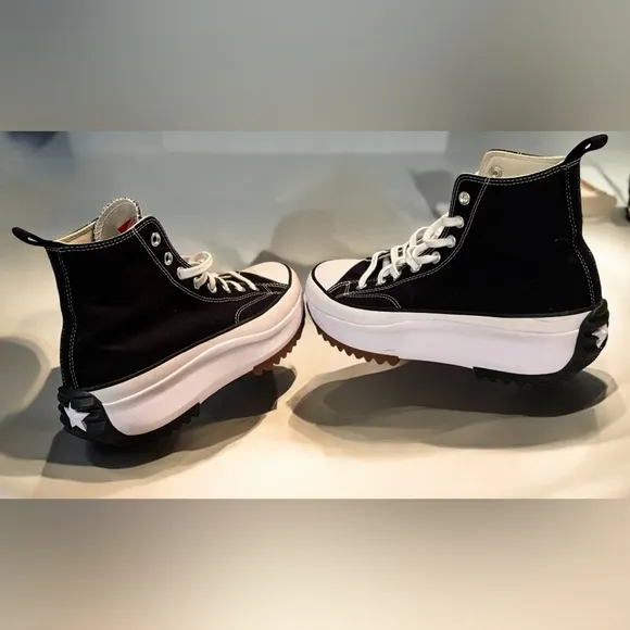 Converse run star hike Black High-Top Sneakers NWOT MENS 9.5 women’s 11