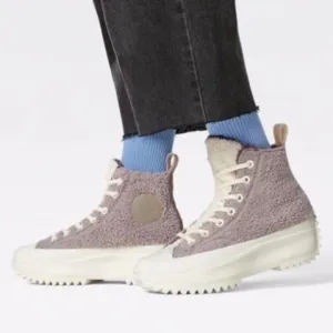 Converse Run Star Hike Platform Chunky Sneaker Rubber Sole High Top Sherpa 10.5