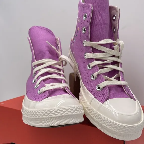 Converse WMNS Purple High-Top Sneakers A11561FCHUCK 70 HIGRAPE FIZZ/EGRET/EGRE