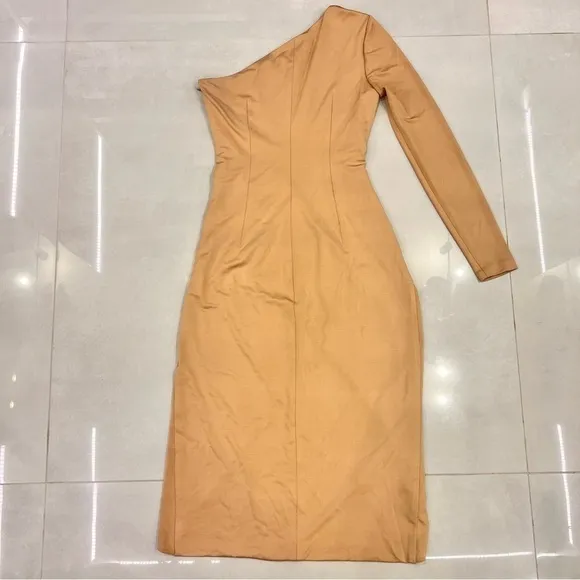 Cushnie One Shoulder Matte Jersey Dress