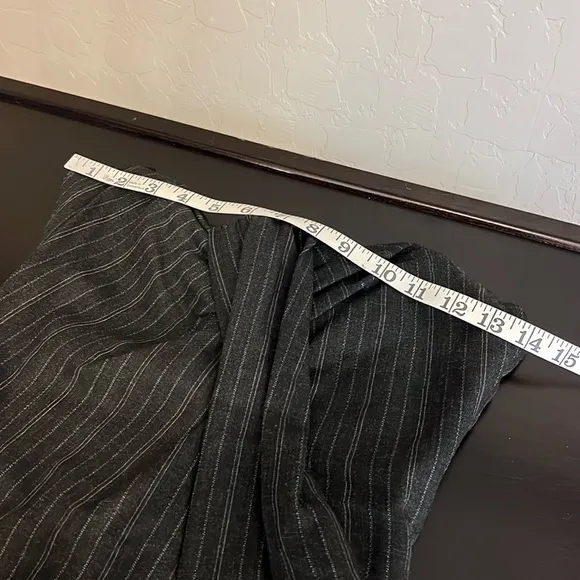 D&amp;G Grey Pinstripe Gabardine Draped Detail Strapless Mini Dress size S-XS