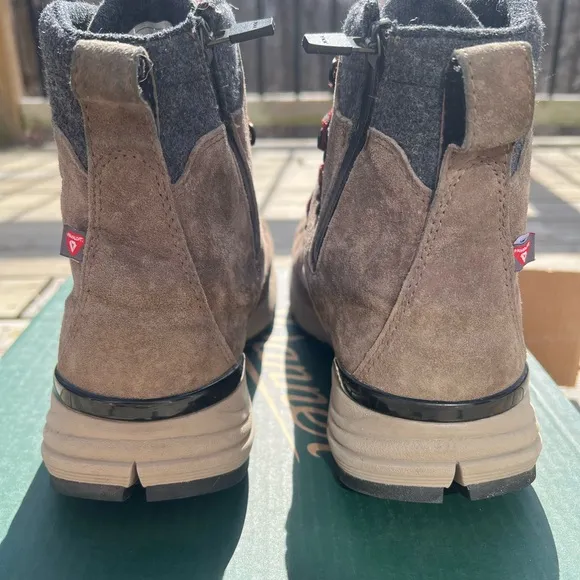 DANNER® ARCTIC 600 SIDE-ZIP 7&quot; BROWN/RED 200G INSULATED OUTDOOR BOOTS sz 10.5