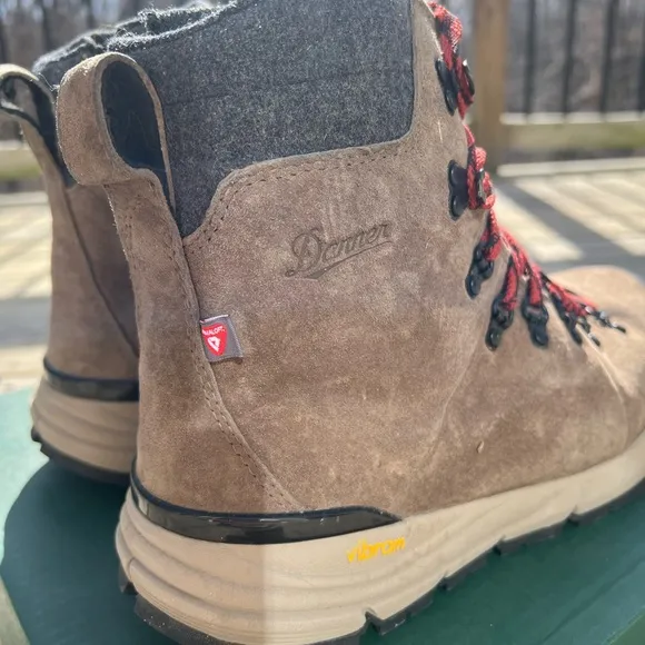 DANNER® ARCTIC 600 SIDE-ZIP 7&quot; BROWN/RED 200G INSULATED OUTDOOR BOOTS sz 10.5