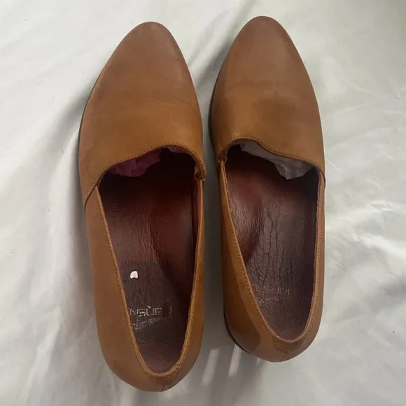 Dansko Tan Flats Sleek Minimalist Design