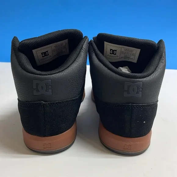 DC Men's Black High-Top Sneakers SIZE 7