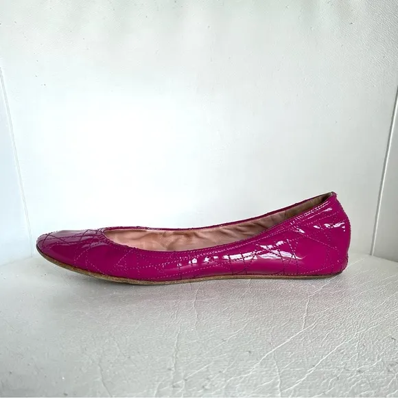 *･๑￫‿ฺ￩๑⊃☆ﾟ.*･｡ﾟDior Patent Leather Ballet Flats