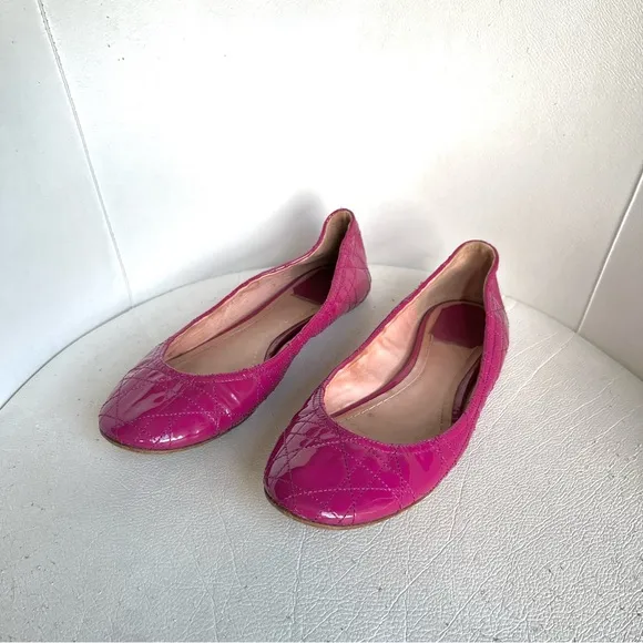 *･๑￫‿ฺ￩๑⊃☆ﾟ.*･｡ﾟDior Patent Leather Ballet Flats