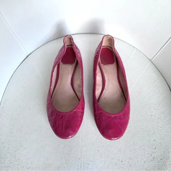 *･๑￫‿ฺ￩๑⊃☆ﾟ.*･｡ﾟDior Patent Leather Ballet Flats