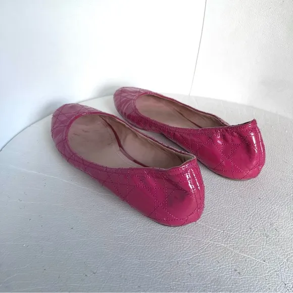 *･๑￫‿ฺ￩๑⊃☆ﾟ.*･｡ﾟDior Patent Leather Ballet Flats