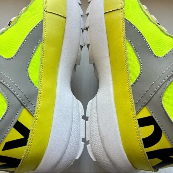 DKNY Dani Chunky Lace Up Neon Green Yellow Gray Sneaker Shoes Women’s Size 9