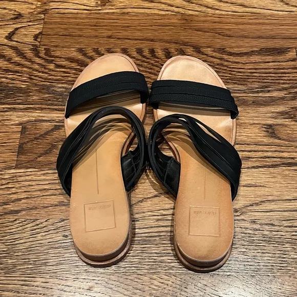 Dolce Vita Pais strappy flat sandals