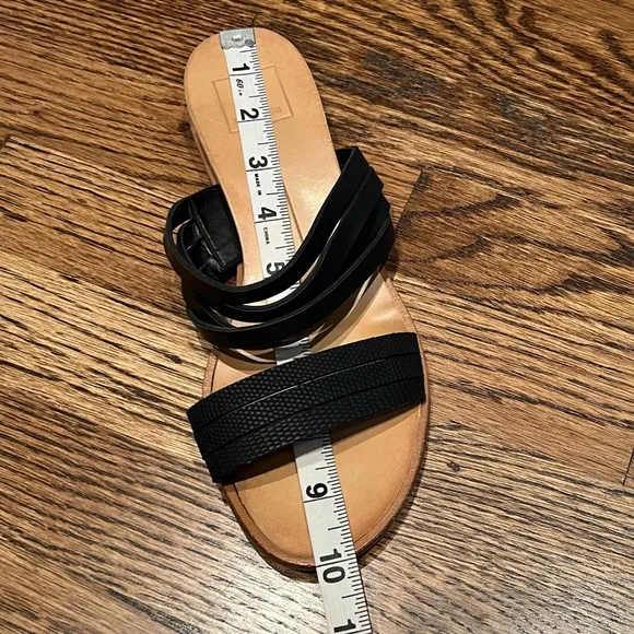 Dolce Vita Pais strappy flat sandals