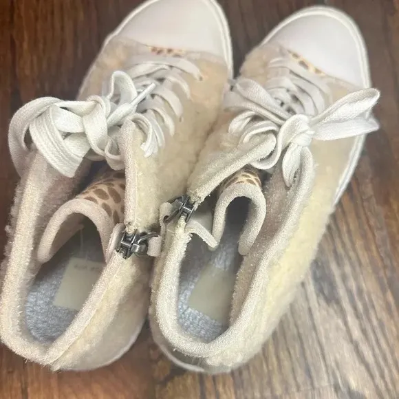 Dolce Vita Veola High Top Sneakers size 6.5
