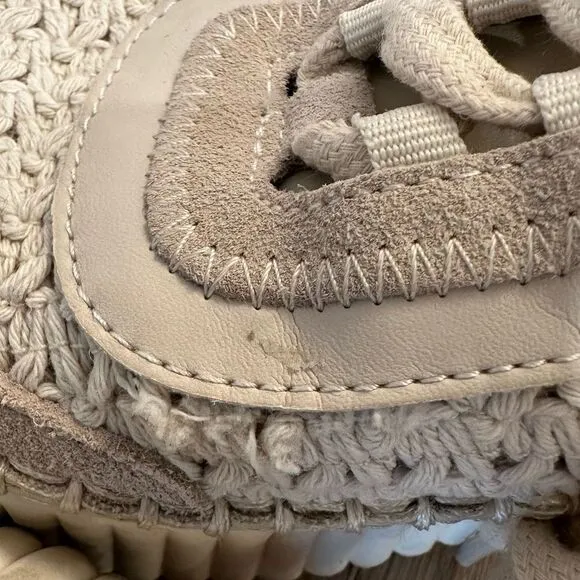 Dolce Vita Dolen Sneakers in Sandstone Knit size 8.5