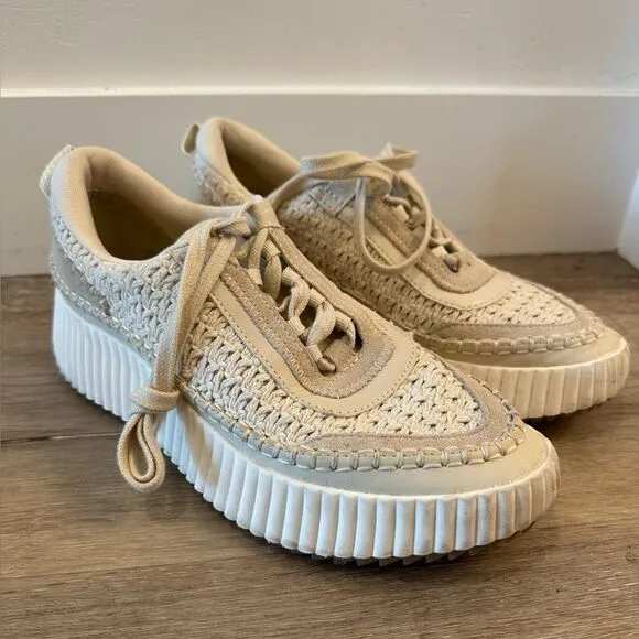 Dolce Vita Dolen Sneakers in Sandstone Knit size 8.5